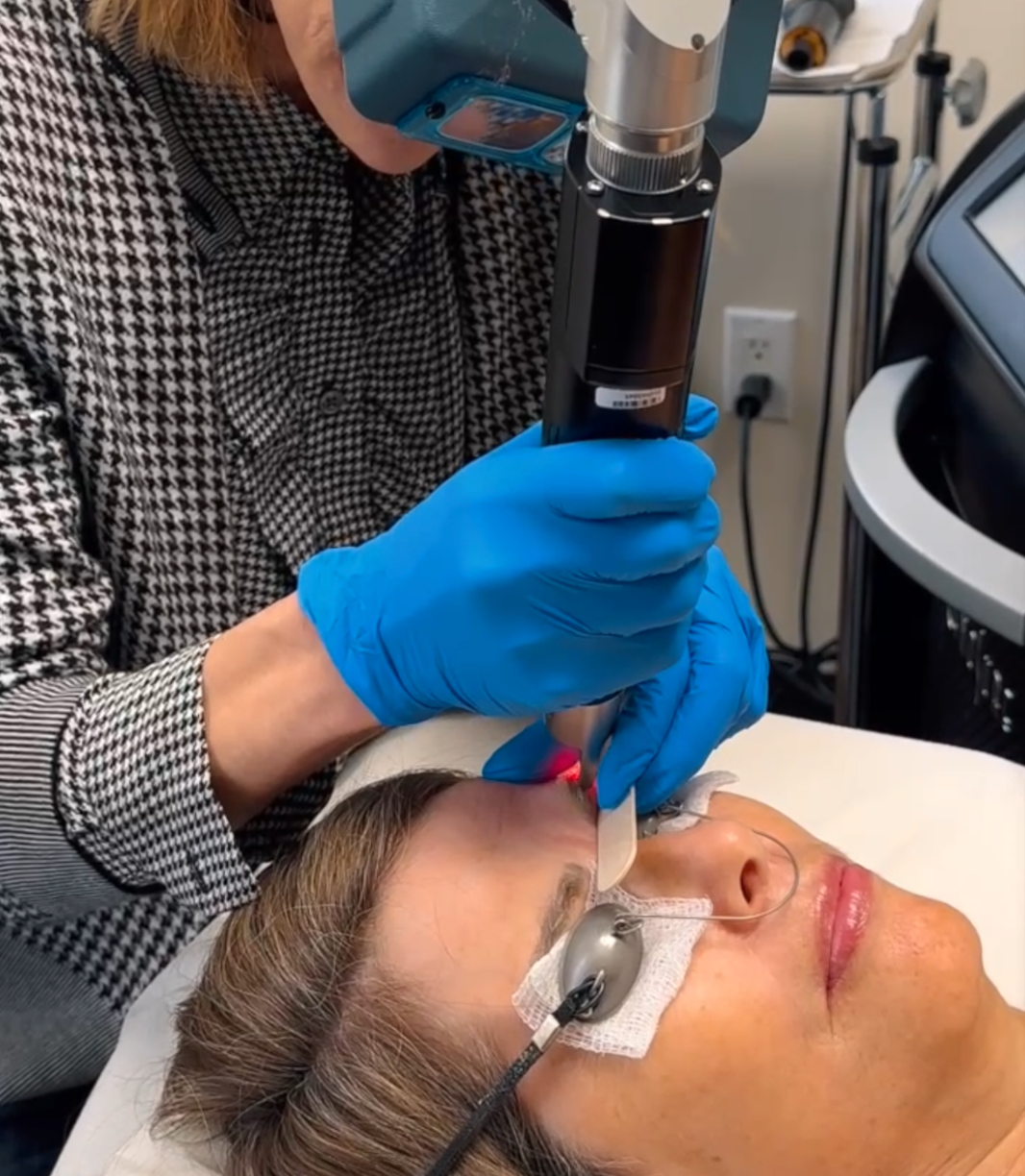 Newport Dermatology & Plastic Surgery