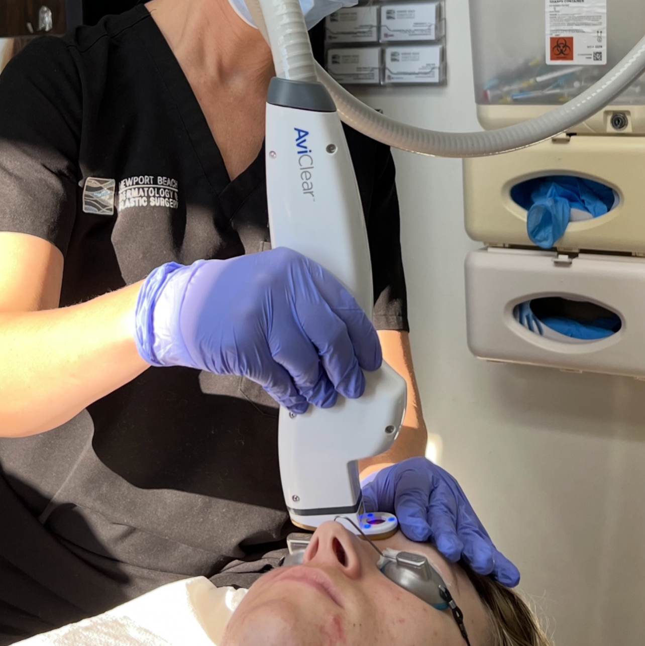 AviClear Acne Treatment